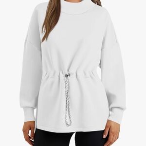 Turtleneck women’s long sleeve top, size large